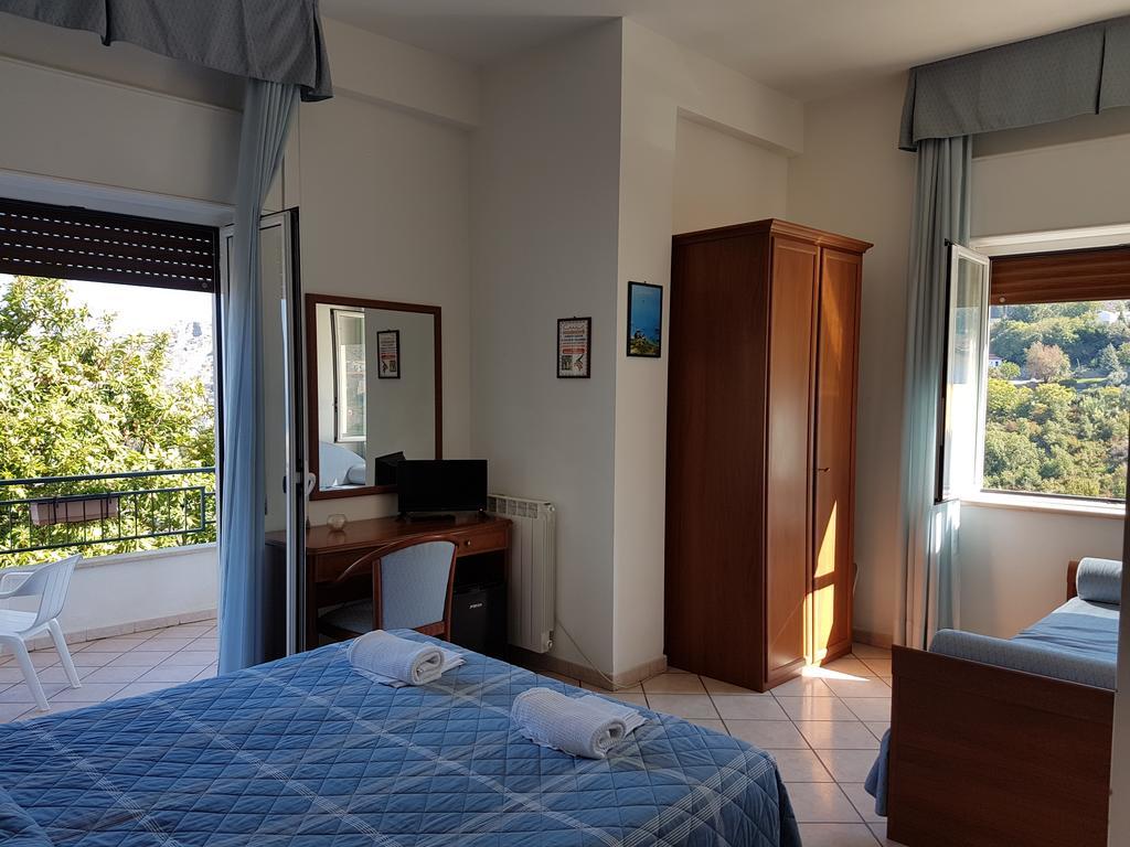Hotel Bellavista Maierà Zewnętrze zdjęcie